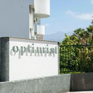 optimist-deluxe.in-canary-islands.com/